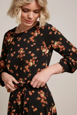 King Louie Jurken|Betty Bellsleeve Dress Rivera Black