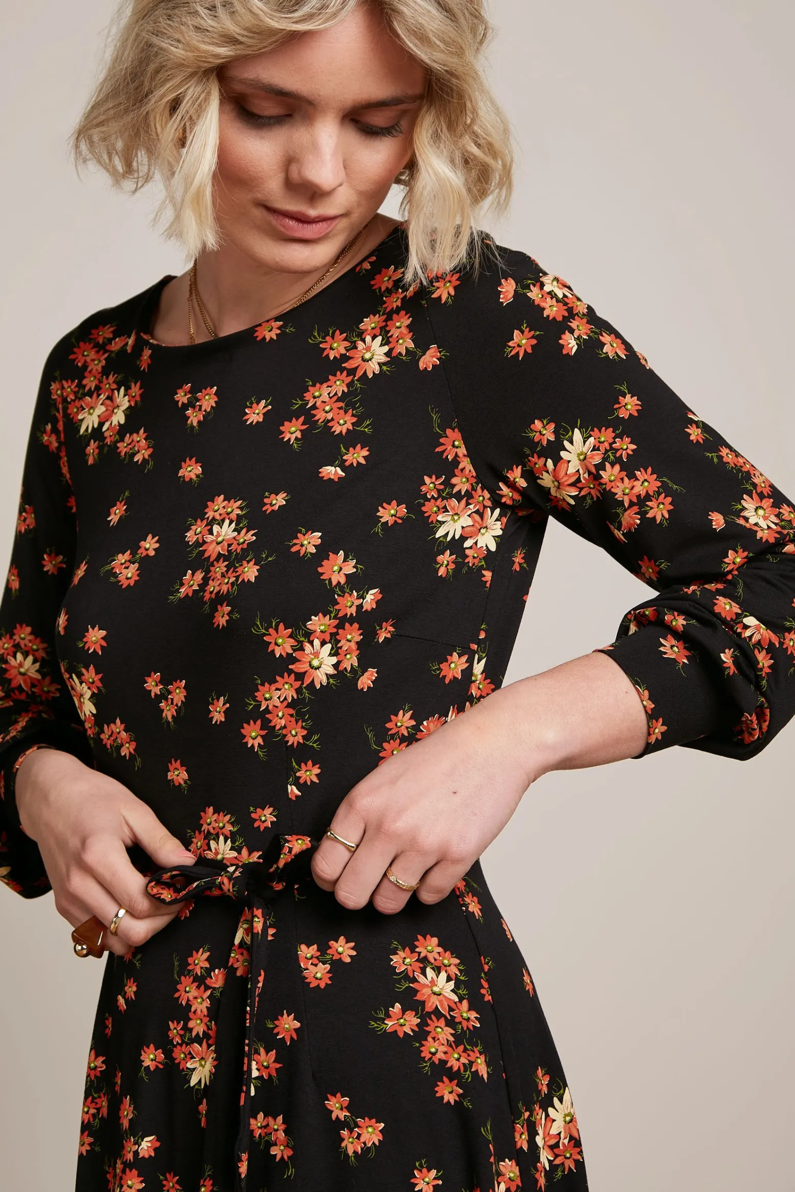 King Louie Jurken|Betty Bellsleeve Dress Rivera Black