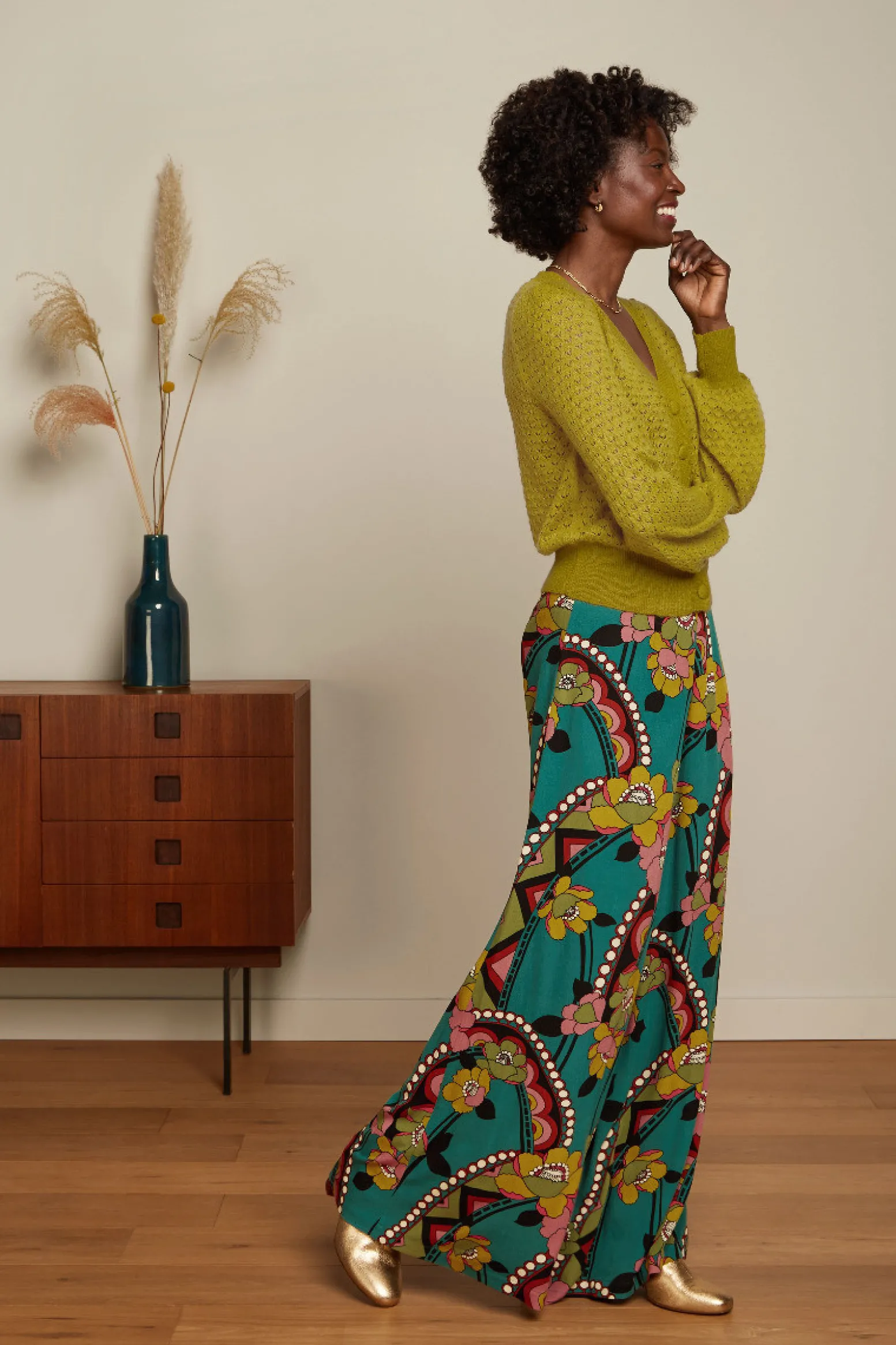 King Louie Vesten|Cardi V Deco Lentil Green